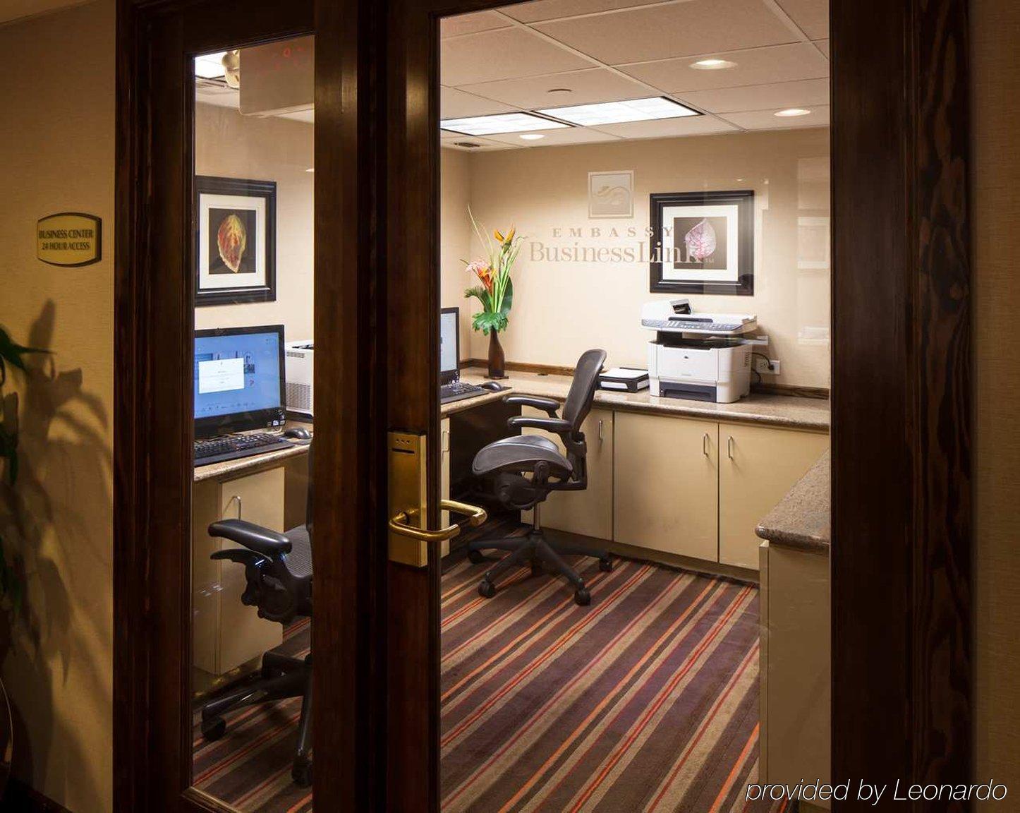 Embassy Suites San Antonio Northwest I-10 Зручності фото