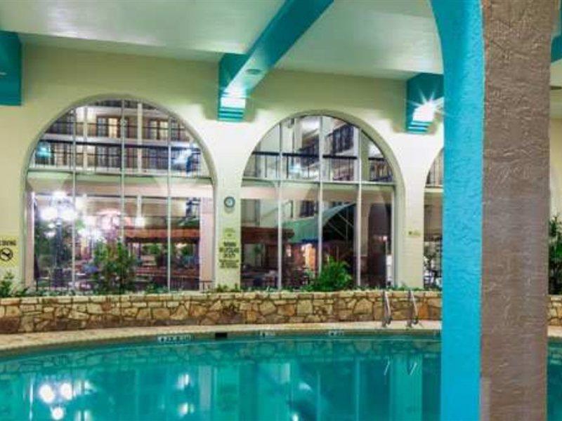 Embassy Suites San Antonio Northwest I-10 Екстер'єр фото